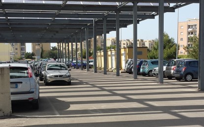 Buccoliero non molla: «Seconda giornata di multe nel parcheggio Comdata, la vergogna di tutta una città»