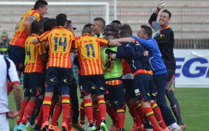 US Lecce, vittoria al cardiopalma nel derby pugliese contro il Foggia