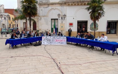 Il Consiglio Comunale straordinario si chiude con la netta e unanime contrarietà alla chiusura della Caserma dei Carabinieri di Salice