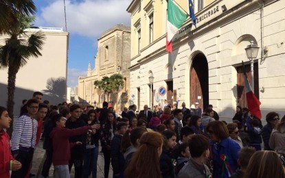 Nella Giornata dell’Unità Nazionale e delle Forze Armate i bambini delle scuole salicesi hanno ricordato il valore di essere italiani