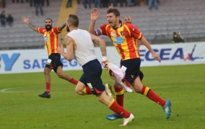 US Lecce, Curiale regala la vittoria ai giallorossi. Contro il Benevento termina 2 a 1