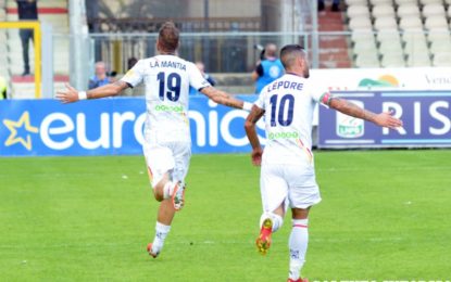 US Lecce, al “Pino Zaccheria” i giallorossi rimantono un doppio svantaggio: contro il Foggia termina 2 a 2