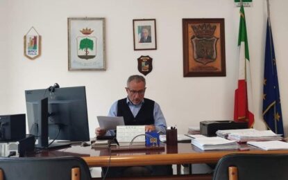 Accuse dal Circolo Fratelli d’Italia di Salice Salentino: arriva la risposta dell’amministrazione